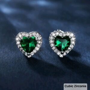 CZ Silver Plated Vanel Simple and Delicate Heart Stud Earrings